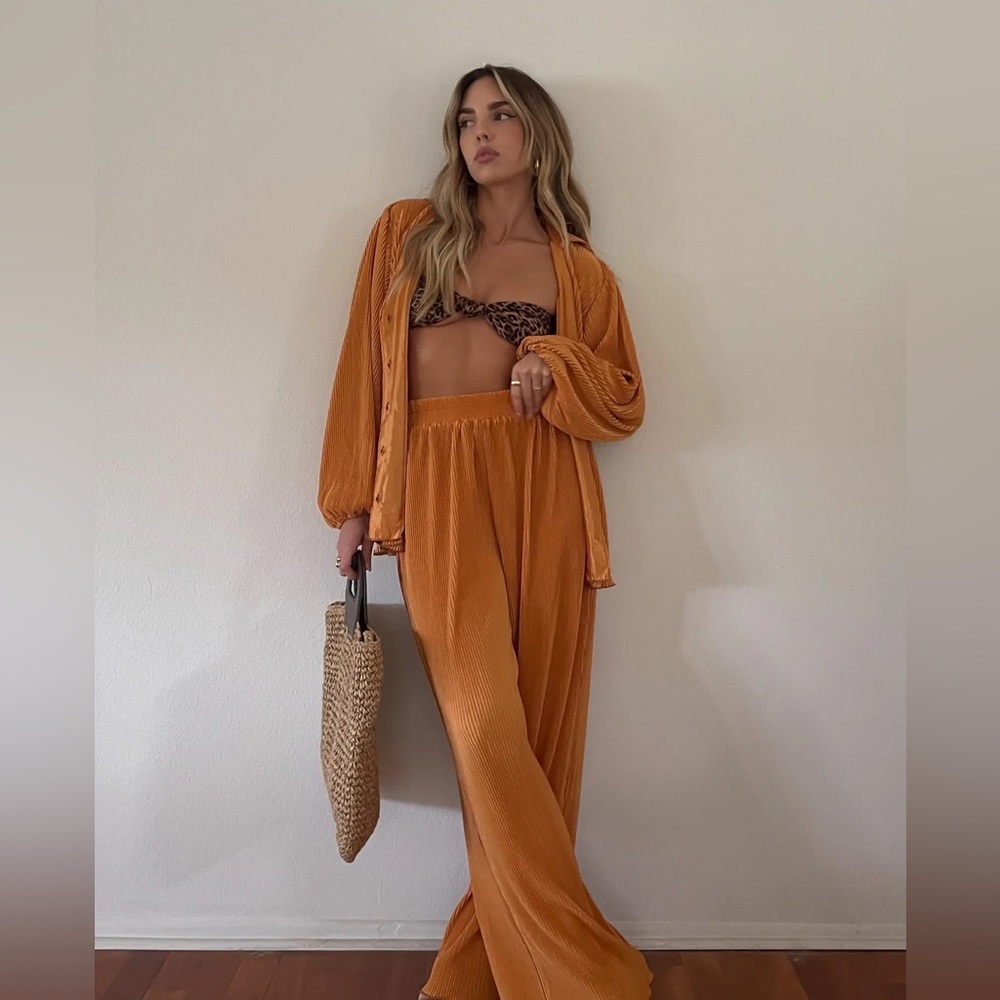 Acoa matching set blouse and pants